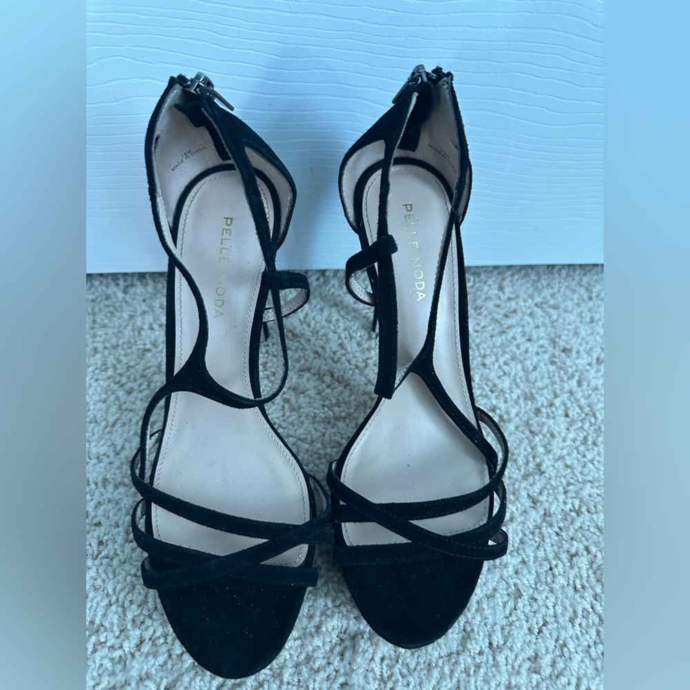Pelle Moda Elegant Black Strappy Platform Heels